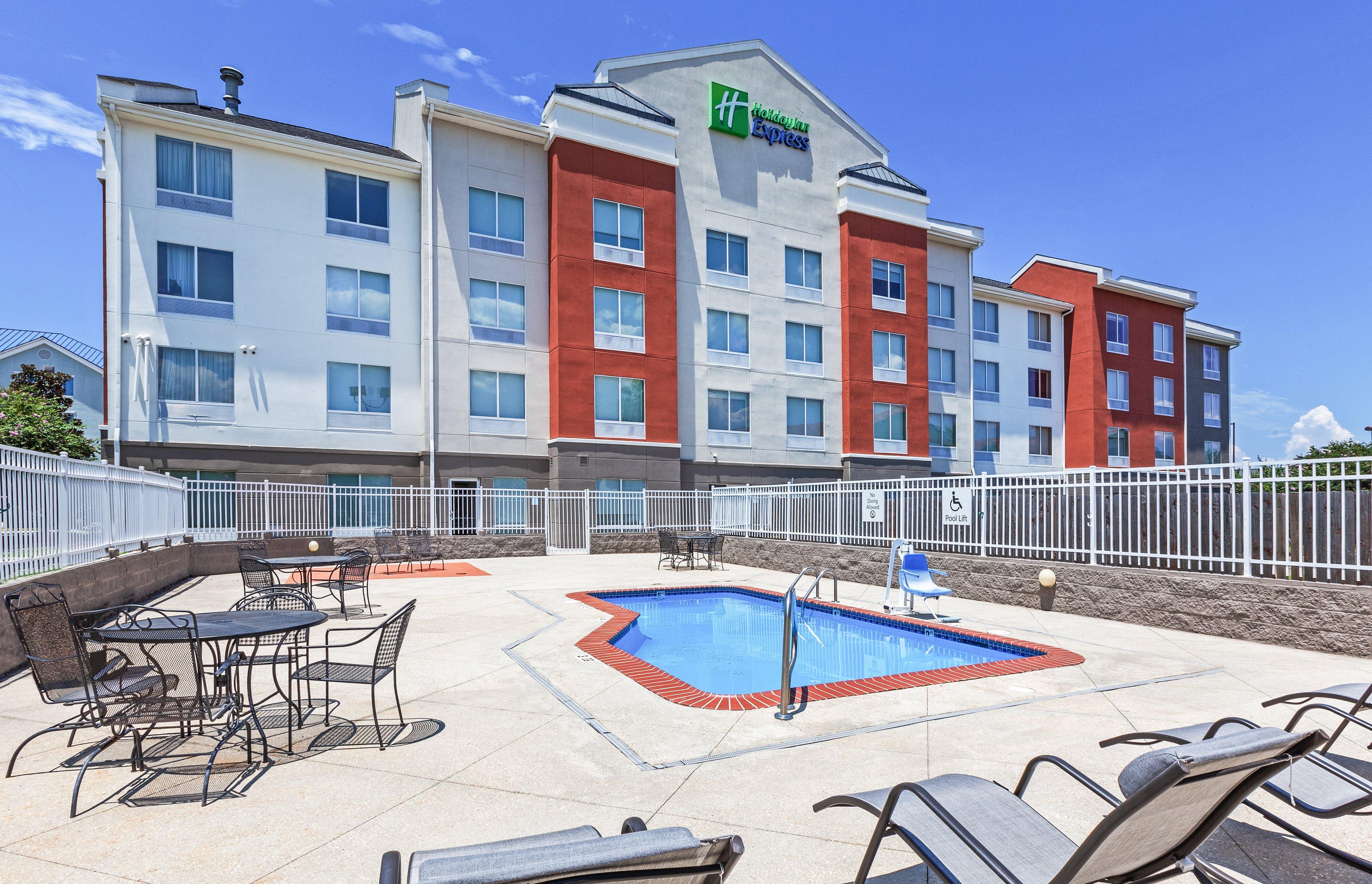 Holiday Inn Express New Orleans East By Ihg Nova Orleães Exterior foto