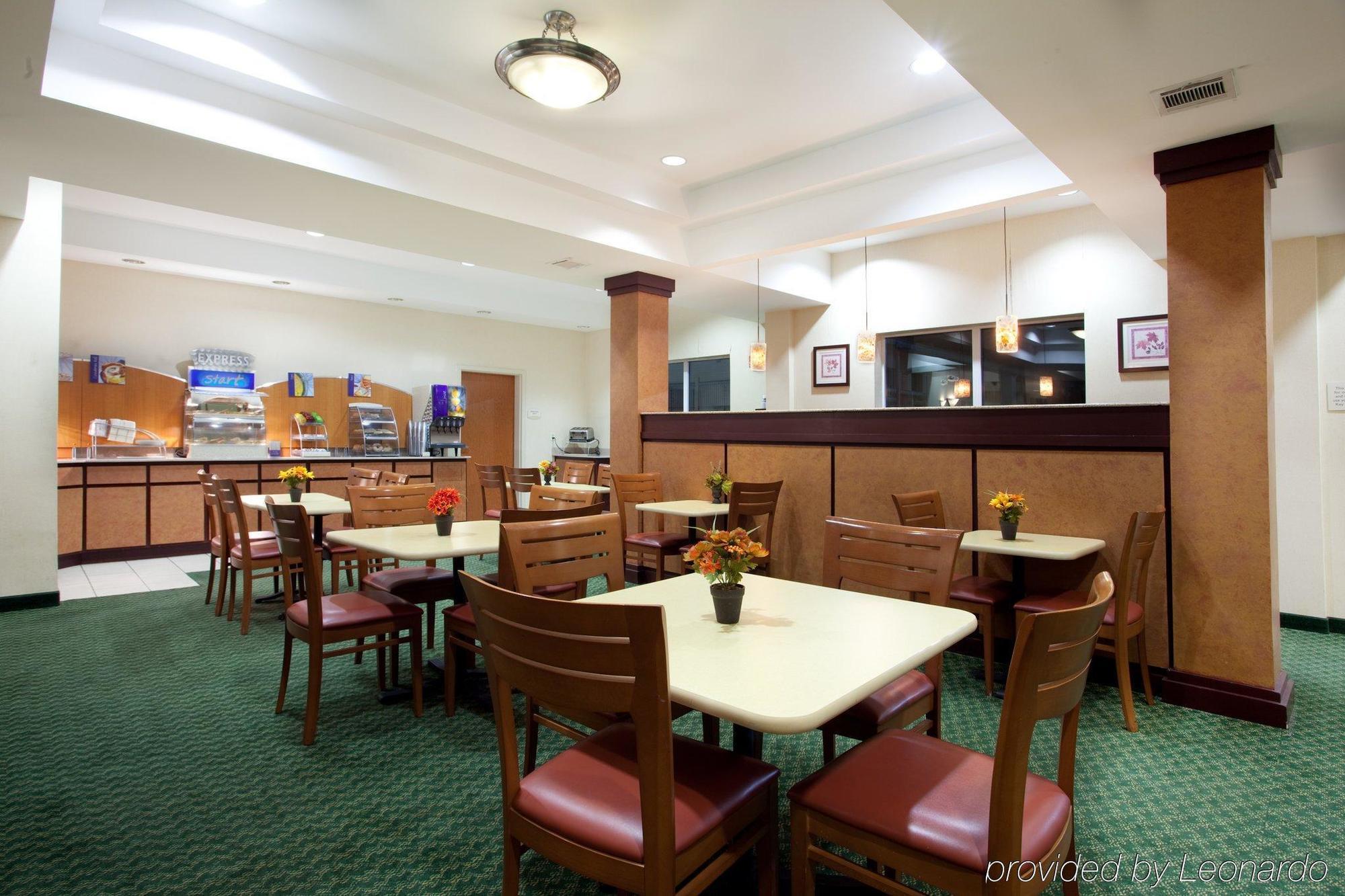 Holiday Inn Express New Orleans East By Ihg Nova Orleães Exterior foto